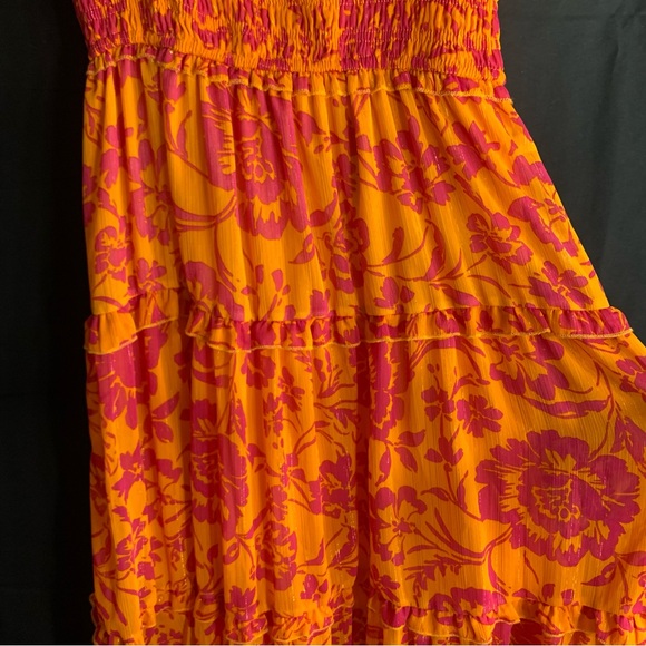 NWT Umgee Vibrant Orange and Pink Floral Smocked Tiered Dress, size L - Picture 6 of 10